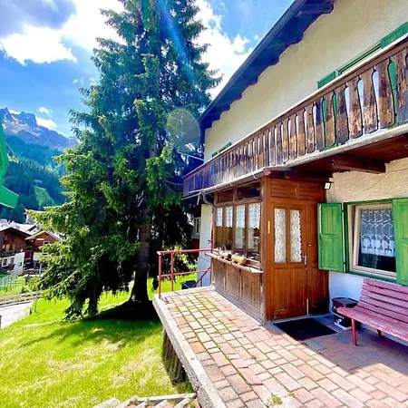 Cesa Peruz Chalet *