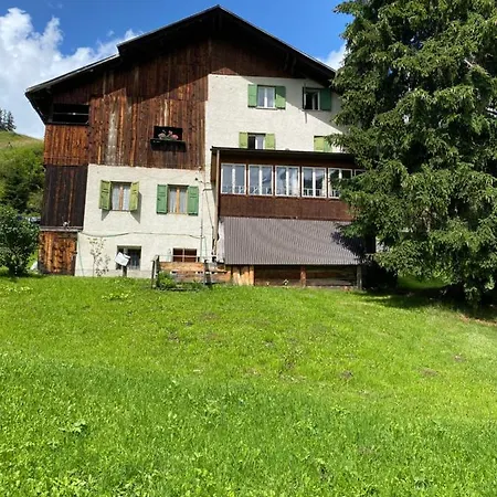 Chalet Cesa Peruz *